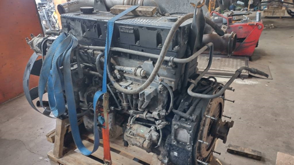 Cummins Isme 11 L - Moottori - Kuorma-auto: kuva Cummins Isme 11 L - Moottori - Kuorma-auto Cummins Isme 11 L - Moottori - Kuorma-auto: kuva Cummins Isme 11 L - Moottori - Kuorma-auto