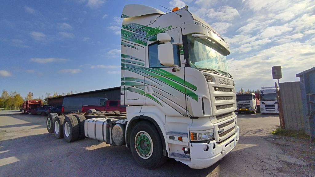 Scania R500 8x4 ilmajousi alusta - Kuorma-auto alusta: kuva Scania R500 8x4 ilmajousi alusta - Kuorma-auto alusta Scania R500 8x4 ilmajousi alusta - Kuorma-auto alusta: kuva Scania R500 8x4 ilmajousi alusta - Kuorma-auto alusta