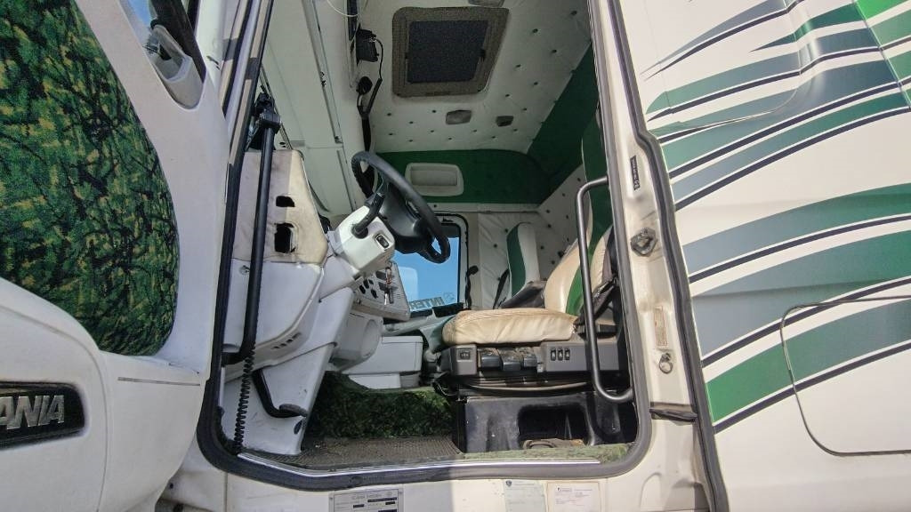 Scania R500 8x4 ilmajousi alusta - Kuorma-auto alusta: kuva Scania R500 8x4 ilmajousi alusta - Kuorma-auto alusta Scania R500 8x4 ilmajousi alusta - Kuorma-auto alusta: kuva Scania R500 8x4 ilmajousi alusta - Kuorma-auto alusta