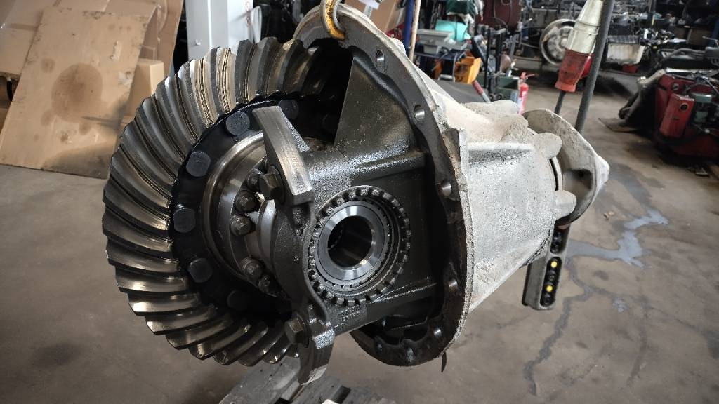 Scania R780 2,71 uudempi tyyppi - Akseli ja osat - Kuorma-auto: kuva Scania R780 2,71 uudempi tyyppi - Akseli ja osat - Kuorma-auto Scania R780 2,71 uudempi tyyppi - Akseli ja osat - Kuorma-auto: kuva Scania R780 2,71 uudempi tyyppi - Akseli ja osat - Kuorma-auto