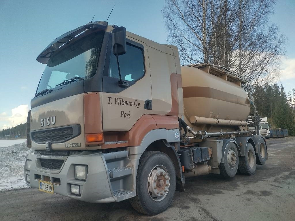 Sisu E14 8x2 kippipainepytty+kompura - Säiliöauto: kuva Sisu E14 8x2 kippipainepytty+kompura - Säiliöauto Sisu E14 8x2 kippipainepytty+kompura - Säiliöauto: kuva Sisu E14 8x2 kippipainepytty+kompura - Säiliöauto
