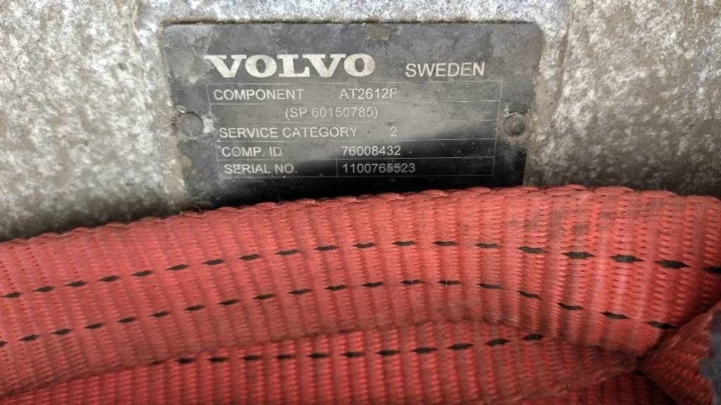 Volvo AT2612F dual pumpulla,320tkm - Vaihdelaatikko - Kuorma-auto: kuva Volvo AT2612F dual pumpulla,320tkm - Vaihdelaatikko - Kuorma-auto Volvo AT2612F dual pumpulla,320tkm - Vaihdelaatikko - Kuorma-auto: kuva Volvo AT2612F dual pumpulla,320tkm - Vaihdelaatikko - Kuorma-auto