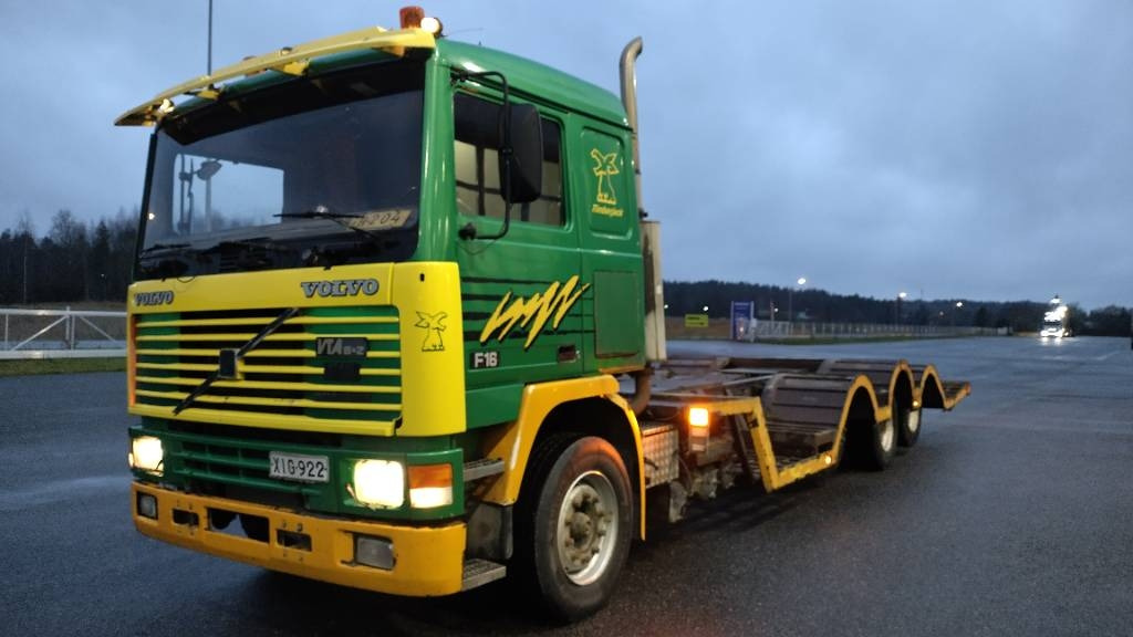 Volvo F16 8x2 metsäkone ritilä, rautajouset,hydr.perä - Puuauto: kuva Volvo F16 8x2 metsäkone ritilä, rautajouset,hydr.perä - Puuauto Volvo F16 8x2 metsäkone ritilä, rautajouset,hydr.perä - Puuauto: kuva Volvo F16 8x2 metsäkone ritilä, rautajouset,hydr.perä - Puuauto