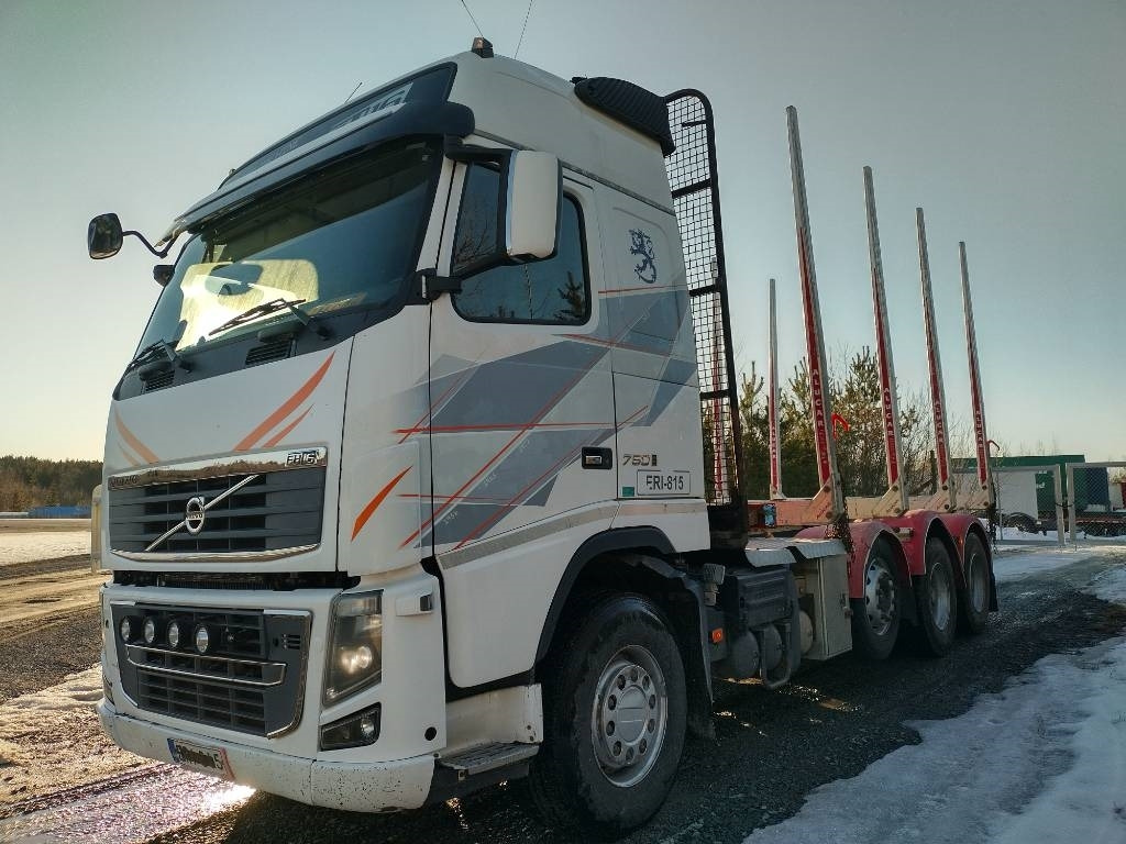 Volvo FH750 puuvarustus, napaperät,trippeli - Puuauto: kuva Volvo FH750 puuvarustus, napaperät,trippeli - Puuauto Volvo FH750 puuvarustus, napaperät,trippeli - Puuauto: kuva Volvo FH750 puuvarustus, napaperät,trippeli - Puuauto