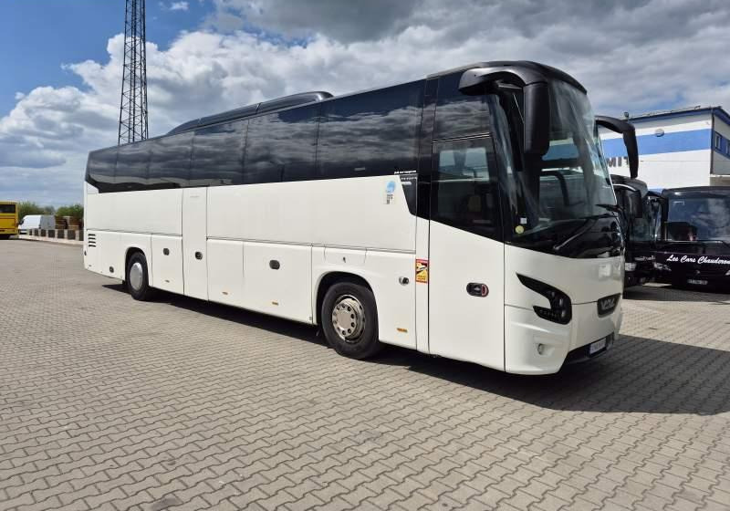 Bova VDL FHD / 12 M / SPROWADZONA / 563 000 KM/ EURO 5 - Turistibussi: kuva  Bova VDL FHD / 12 M / SPROWADZONA / 563 000 KM/ EURO 5 - Turistibussi Bova VDL FHD / 12 M / SPROWADZONA / 563 000 KM/ EURO 5 - Turistibussi: kuva  Bova VDL FHD / 12 M / SPROWADZONA / 563 000 KM/ EURO 5 - Turistibussi