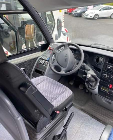 Irisbus WING / 34 MIEJSCA/ KLIMA DLA KIEROWCY/ 3 SZTUKI - Minibussi, Pikkubussi: kuva Irisbus WING / 34 MIEJSCA/ KLIMA DLA KIEROWCY/ 3 SZTUKI - Minibussi, Pikkubussi Irisbus WING / 34 MIEJSCA/ KLIMA DLA KIEROWCY/ 3 SZTUKI - Minibussi, Pikkubussi: kuva Irisbus WING / 34 MIEJSCA/ KLIMA DLA KIEROWCY/ 3 SZTUKI - Minibussi, Pikkubussi