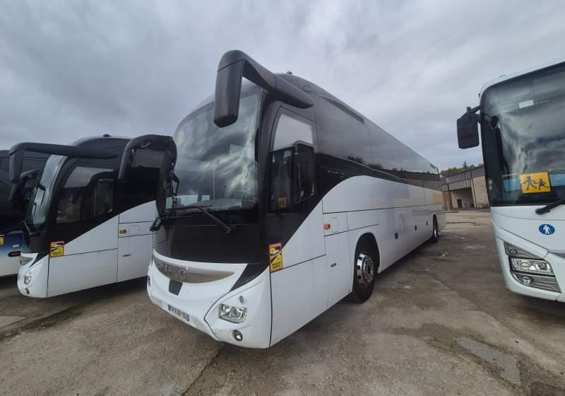 Iveco MAGELYS PRO/ 59 MIEJSC/ WC / EURO 6 - Turistibussi: kuva  Iveco MAGELYS PRO/ 59 MIEJSC/ WC / EURO 6 - Turistibussi Iveco MAGELYS PRO/ 59 MIEJSC/ WC / EURO 6 - Turistibussi: kuva  Iveco MAGELYS PRO/ 59 MIEJSC/ WC / EURO 6 - Turistibussi