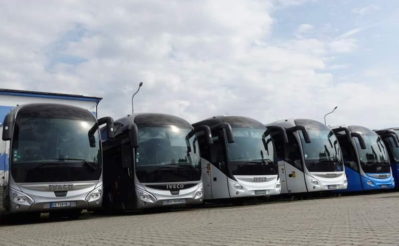 Iveco MAGELYS / SPROWADZONE / 12.80 M / 12.20 M / EURO 6 - Turistibussi: kuva Iveco MAGELYS / SPROWADZONE / 12.80 M / 12.20 M / EURO 6 - Turistibussi Iveco MAGELYS / SPROWADZONE / 12.80 M / 12.20 M / EURO 6 - Turistibussi: kuva Iveco MAGELYS / SPROWADZONE / 12.80 M / 12.20 M / EURO 6 - Turistibussi