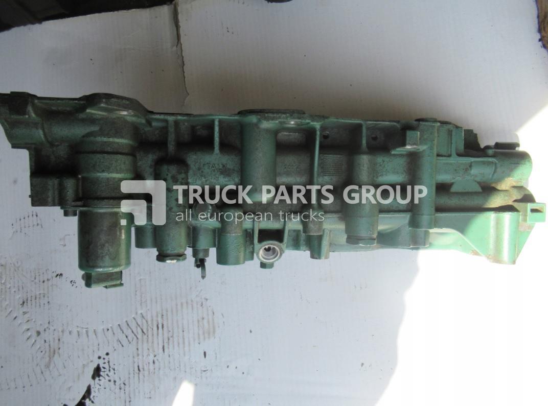 VOLVO FH4 EURO6, EURO 6 emission oil filter housing, 22093239, control valve 21985798, 21485928, 22093161, 22093203, 22093220, 22102383 - Öljysuodatin - Kuorma-auto: kuva VOLVO FH4 EURO6, EURO 6 emission oil filter housing, 22093239, control valve 21985798, 21485928, 22093161, 22093203, 22093220, 22102383 - Öljysuodatin - Kuorma-auto VOLVO FH4 EURO6, EURO 6 emission oil filter housing, 22093239, control valve 21985798, 21485928, 22093161, 22093203, 22093220, 22102383 - Öljysuodatin - Kuorma-auto: kuva VOLVO FH4 EURO6, EURO 6 emission oil filter housing, 22093239, control valve 21985798, 21485928, 22093161, 22093203, 22093220, 22102383 - Öljysuodatin - Kuorma-auto
