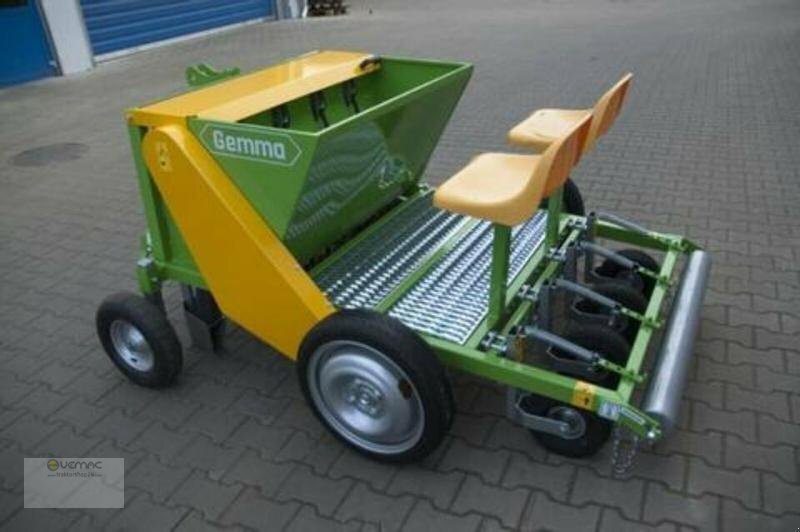BOMET Pflanzmaschine Bomet Gemma S290 Setzmaschine Zwiebeln 3reihig NEU - Perunanistutuskone: kuva BOMET Pflanzmaschine Bomet Gemma S290 Setzmaschine Zwiebeln 3reihig NEU - Perunanistutuskone BOMET Pflanzmaschine Bomet Gemma S290 Setzmaschine Zwiebeln 3reihig NEU - Perunanistutuskone: kuva BOMET Pflanzmaschine Bomet Gemma S290 Setzmaschine Zwiebeln 3reihig NEU - Perunanistutuskone