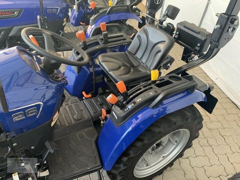 Farmtrac Farmtrac 26 Traktor Schlepper 26PS Mitsubishi NEU - Pientraktori: kuva Farmtrac Farmtrac 26 Traktor Schlepper 26PS Mitsubishi NEU - Pientraktori Farmtrac Farmtrac 26 Traktor Schlepper 26PS Mitsubishi NEU - Pientraktori: kuva Farmtrac Farmtrac 26 Traktor Schlepper 26PS Mitsubishi NEU - Pientraktori