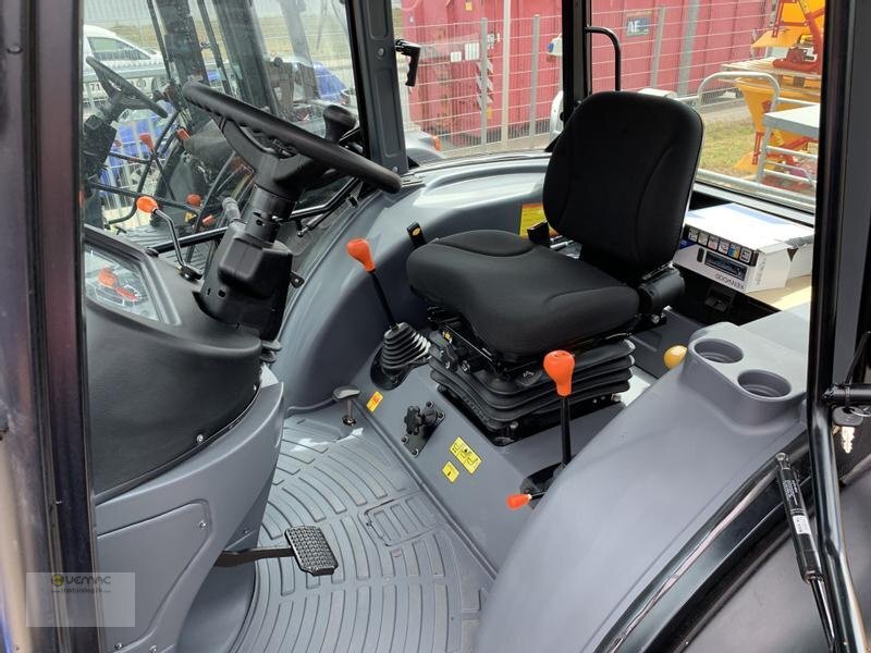 Uusi Traktori Solis 50 RX 50PS Traktor Schlepper Sonalika Kabine Allrad KLIMA NEU: kuva Uusi Traktori Solis 50 RX 50PS Traktor Schlepper Sonalika Kabine Allrad KLIMA NEU