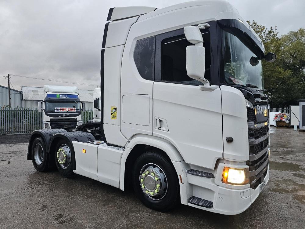 Scania R450 - Vetopöytäauto: kuva Scania R450 - Vetopöytäauto Scania R450 - Vetopöytäauto: kuva Scania R450 - Vetopöytäauto