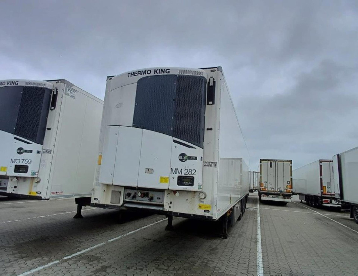 2019 Schmitz Cargobull SKO FP 45 ThermoKing SLXi 300 - Refrigeraattori puoliperävaunu: kuva 2019 Schmitz Cargobull SKO FP 45 ThermoKing SLXi 300 - Refrigeraattori puoliperävaunu 2019 Schmitz Cargobull SKO FP 45 ThermoKing SLXi 300 - Refrigeraattori puoliperävaunu: kuva 2019 Schmitz Cargobull SKO FP 45 ThermoKing SLXi 300 - Refrigeraattori puoliperävaunu