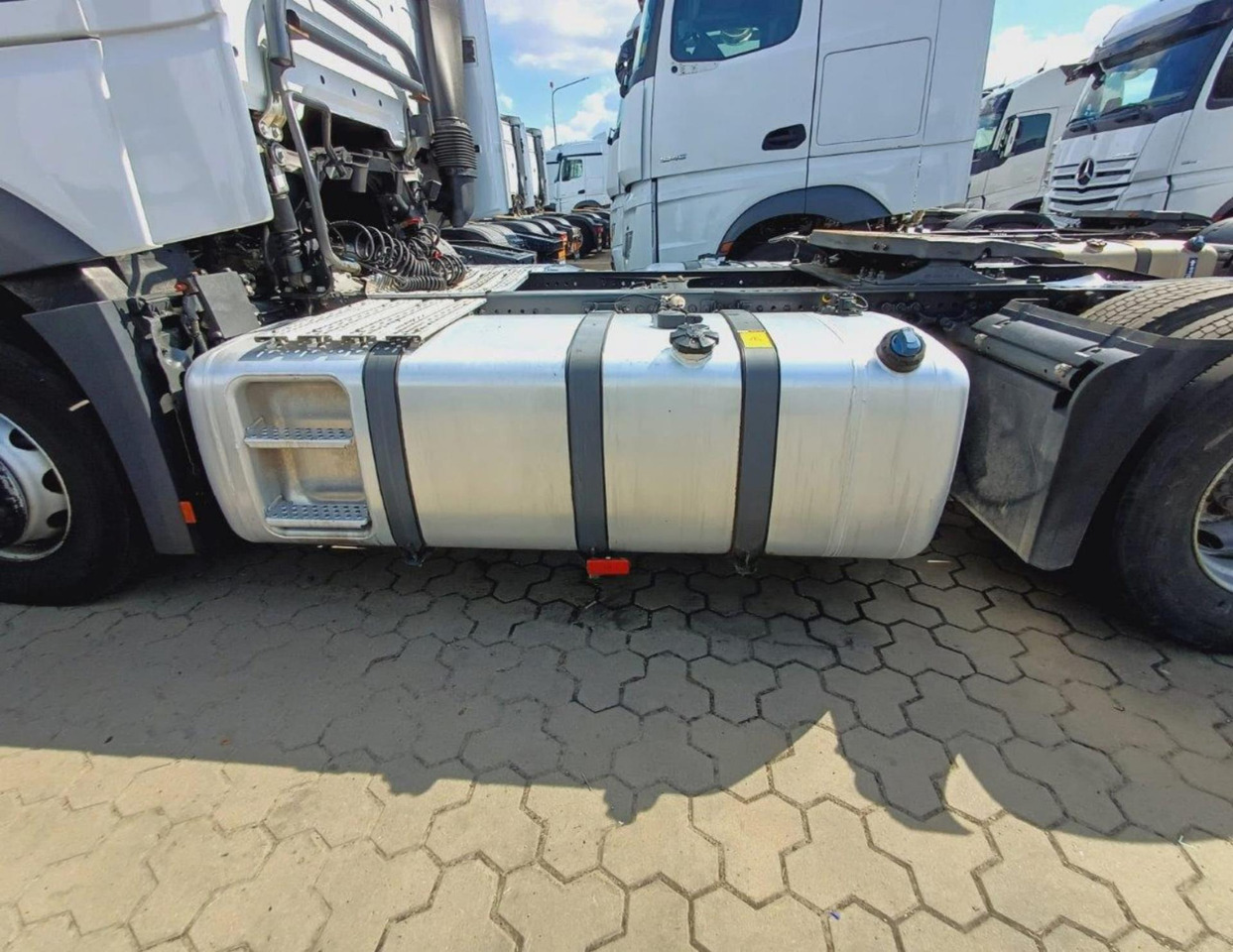 2021 Mercedes-Benz Actros 5 1845 BigSpace - Vetopöytäauto: kuva 2021 Mercedes-Benz Actros 5 1845 BigSpace - Vetopöytäauto 2021 Mercedes-Benz Actros 5 1845 BigSpace - Vetopöytäauto: kuva 2021 Mercedes-Benz Actros 5 1845 BigSpace - Vetopöytäauto
