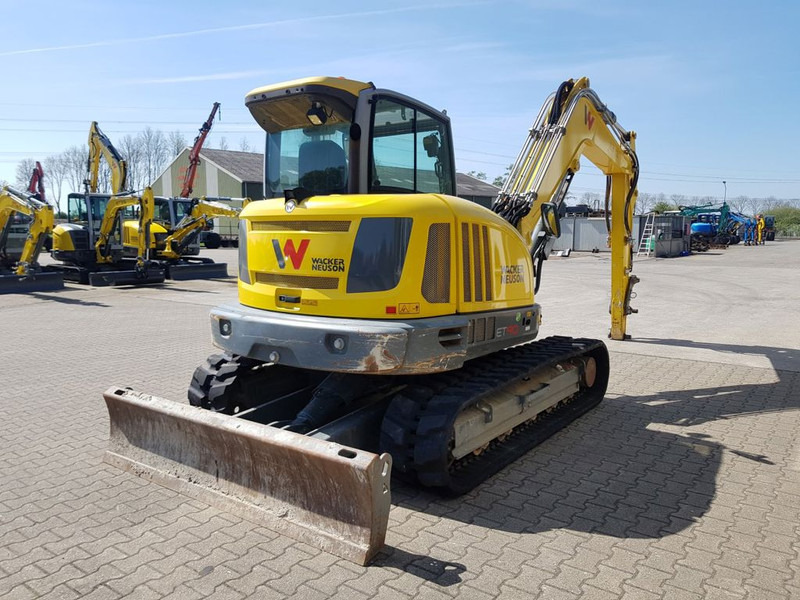 WACKER NEUSON ET90 - Telakaivukone: kuva WACKER NEUSON ET90 - Telakaivukone WACKER NEUSON ET90 - Telakaivukone: kuva WACKER NEUSON ET90 - Telakaivukone