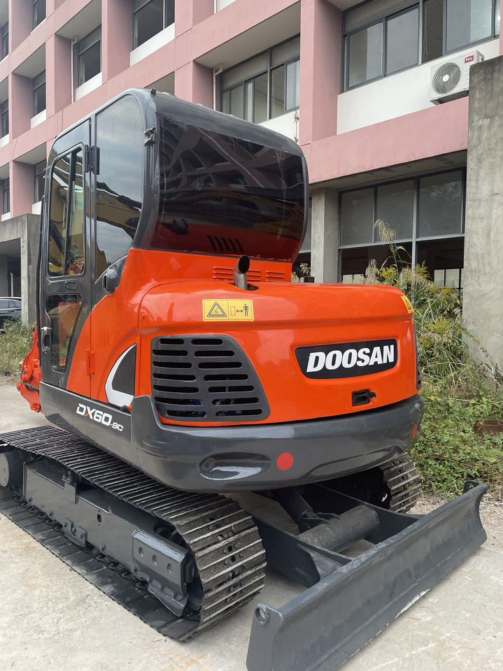 DOOSAN DX60-9C - Telakaivukone: kuva DOOSAN DX60-9C - Telakaivukone DOOSAN DX60-9C - Telakaivukone: kuva DOOSAN DX60-9C - Telakaivukone