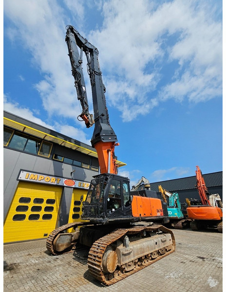 Hitachi ZX470LCH-3 High Reach Demolition Excavator - Murskain: kuva Hitachi ZX470LCH-3 High Reach Demolition Excavator - Murskain Hitachi ZX470LCH-3 High Reach Demolition Excavator - Murskain: kuva Hitachi ZX470LCH-3 High Reach Demolition Excavator - Murskain