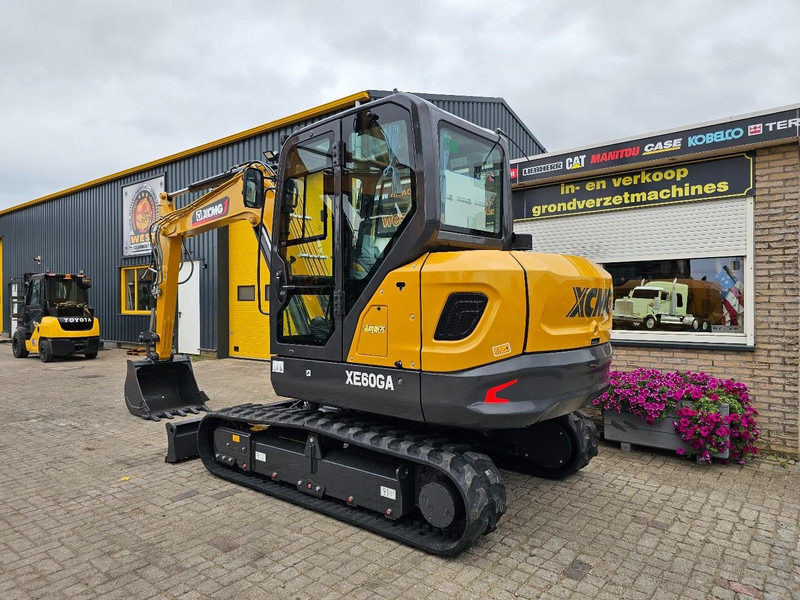 XCMG XE60GA - Minikuormaaja: kuva XCMG XE60GA - Minikuormaaja XCMG XE60GA - Minikuormaaja: kuva XCMG XE60GA - Minikuormaaja