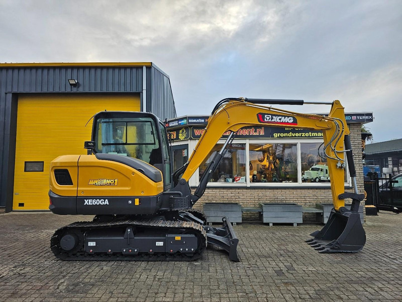 XCMG XE60GA - Minikuormaaja: kuva XCMG XE60GA - Minikuormaaja XCMG XE60GA - Minikuormaaja: kuva XCMG XE60GA - Minikuormaaja