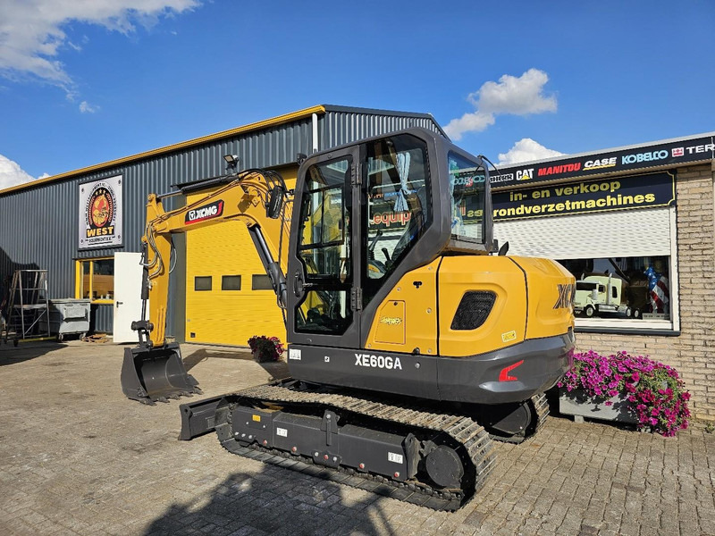XCMG XE60GA - Minikuormaaja: kuva XCMG XE60GA - Minikuormaaja XCMG XE60GA - Minikuormaaja: kuva XCMG XE60GA - Minikuormaaja