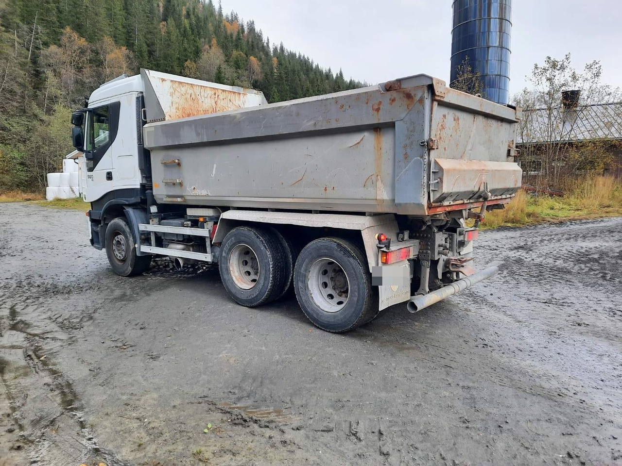 IVECO Stralis 560 - Kippiauto kuorma-auto: kuva IVECO Stralis 560 - Kippiauto kuorma-auto IVECO Stralis 560 - Kippiauto kuorma-auto: kuva IVECO Stralis 560 - Kippiauto kuorma-auto