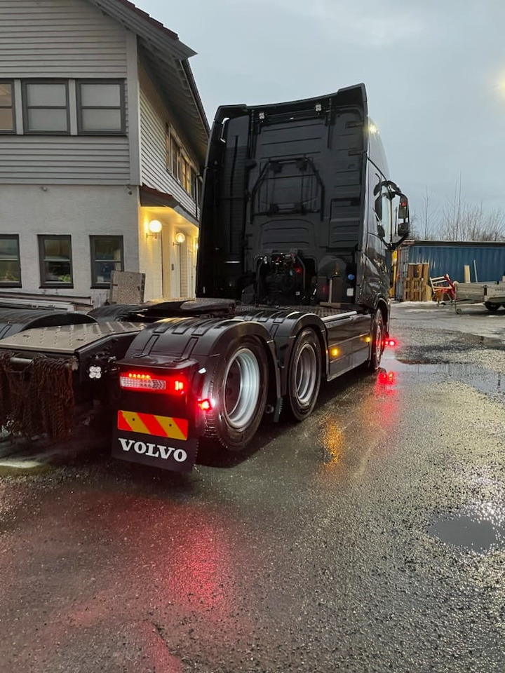 Volvo FH 540 / 6x2 / Retarder - Vetopöytäauto: kuva Volvo FH 540 / 6x2 / Retarder - Vetopöytäauto Volvo FH 540 / 6x2 / Retarder - Vetopöytäauto: kuva Volvo FH 540 / 6x2 / Retarder - Vetopöytäauto