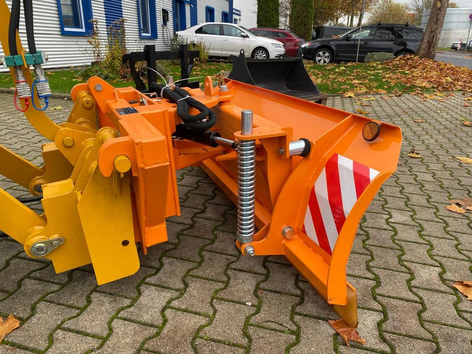 Pienkuormaaja Radlader/Hoflader BK906 inkl. Winter-Komplettpaket *INKL.19% MWST.*BERGER KRAUS*PERKINS*EURO*SOFORT!*: kuva Pienkuormaaja Radlader/Hoflader BK906 inkl. Winter-Komplettpaket *INKL.19% MWST.*BERGER KRAUS*PERKINS*EURO*SOFORT!*