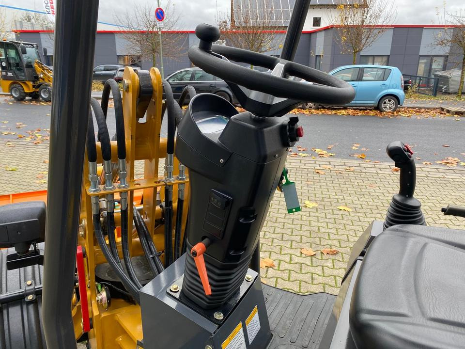 Pienkuormaaja Radlader/Hoflader BK906 inkl. Winter-Komplettpaket *INKL.19% MWST.*BERGER KRAUS*PERKINS*EURO*SOFORT!*: kuva Pienkuormaaja Radlader/Hoflader BK906 inkl. Winter-Komplettpaket *INKL.19% MWST.*BERGER KRAUS*PERKINS*EURO*SOFORT!*