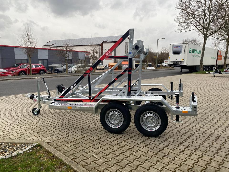 Vermietung / Kabelanhänger 3500KG / Nutzlast 2766KG / Kabeltrommel-Anhänger / Glasfaser/ 1 Monat - Kaapelivaunu: kuva Vermietung / Kabelanhänger 3500KG / Nutzlast 2766KG / Kabeltrommel-Anhänger / Glasfaser/ 1 Monat - Kaapelivaunu Vermietung / Kabelanhänger 3500KG / Nutzlast 2766KG / Kabeltrommel-Anhänger / Glasfaser/ 1 Monat - Kaapelivaunu: kuva Vermietung / Kabelanhänger 3500KG / Nutzlast 2766KG / Kabeltrommel-Anhänger / Glasfaser/ 1 Monat - Kaapelivaunu