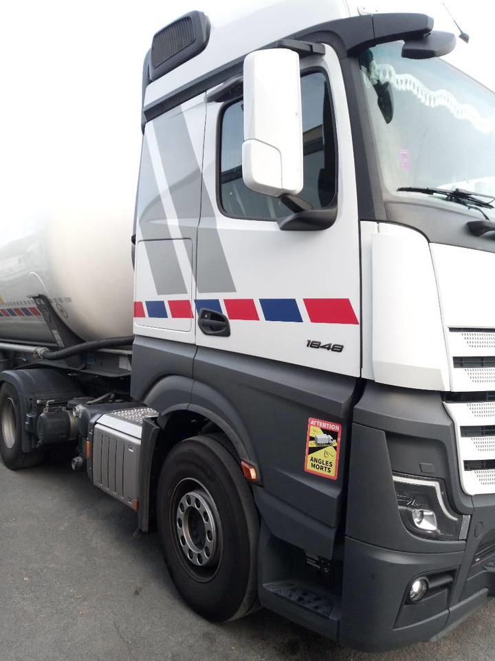 Mercedes-Benz Actros 1848 4x2 BigSpace PTO compressor - Vetopöytäauto: kuva Mercedes-Benz Actros 1848 4x2 BigSpace PTO compressor - Vetopöytäauto Mercedes-Benz Actros 1848 4x2 BigSpace PTO compressor - Vetopöytäauto: kuva Mercedes-Benz Actros 1848 4x2 BigSpace PTO compressor - Vetopöytäauto