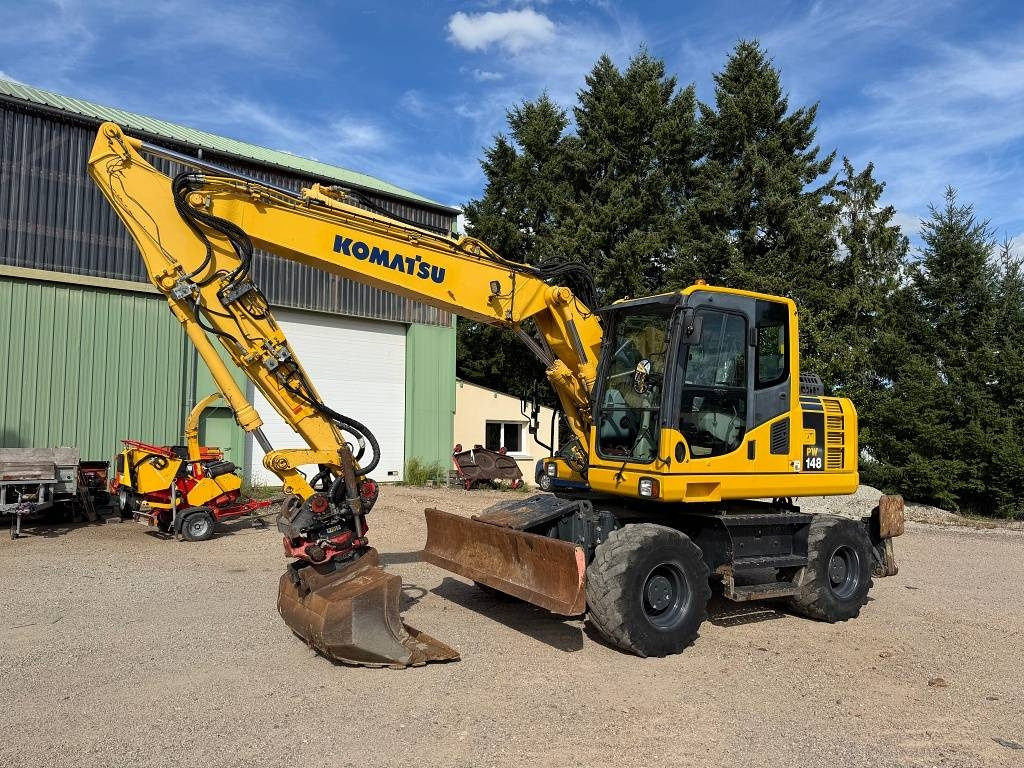 Komatsu PW 148-8 - Pyöräalustainen kaivinkone: kuva Komatsu PW 148-8 - Pyöräalustainen kaivinkone Komatsu PW 148-8 - Pyöräalustainen kaivinkone: kuva Komatsu PW 148-8 - Pyöräalustainen kaivinkone