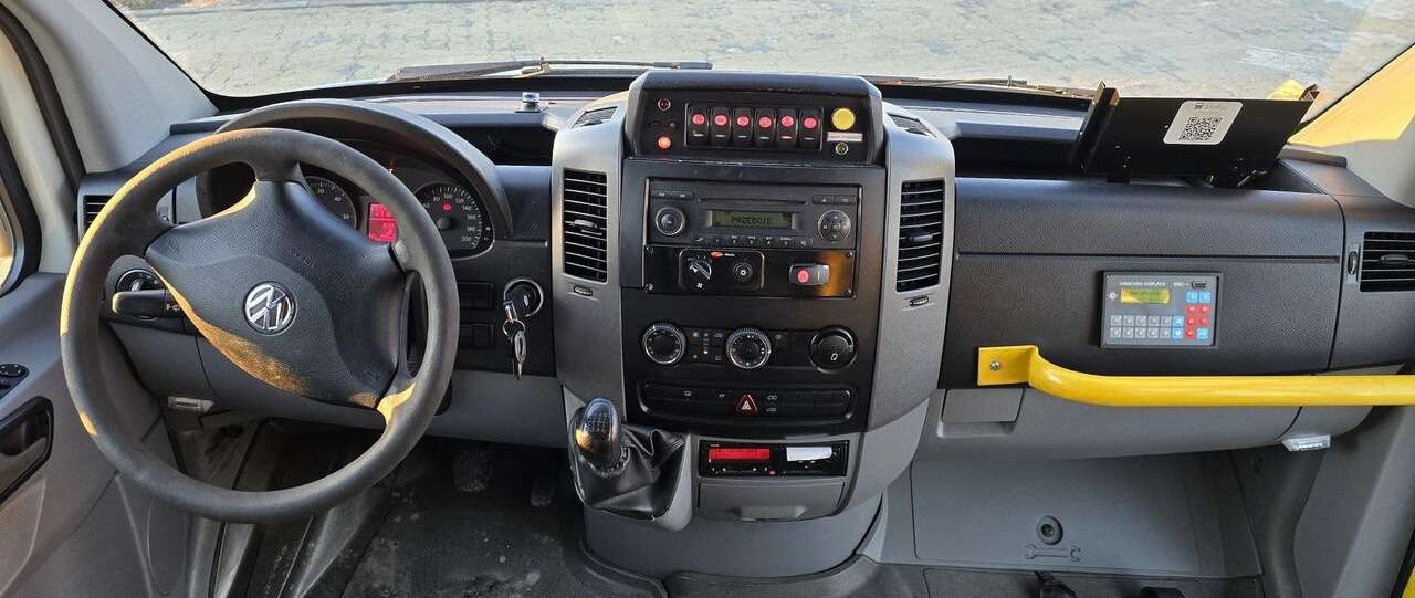 Interior photo 1: Leasing Volkswagen Crafter / 2 x AIRCO / 23 PLACES / IMPORT FRANCE Volkswagen Crafter / 2 x AIRCO / 23 PLACES / IMPORT FRANCE Interior photo 1: Leasing Volkswagen Crafter / 2 x AIRCO / 23 PLACES / IMPORT FRANCE Volkswagen Crafter / 2 x AIRCO / 23 PLACES / IMPORT FRANCE