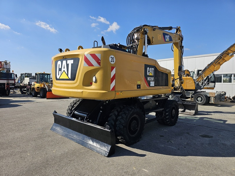 CATERPILLAR M320F - Pyöräalustainen kaivinkone: kuva CATERPILLAR M320F - Pyöräalustainen kaivinkone CATERPILLAR M320F - Pyöräalustainen kaivinkone: kuva CATERPILLAR M320F - Pyöräalustainen kaivinkone