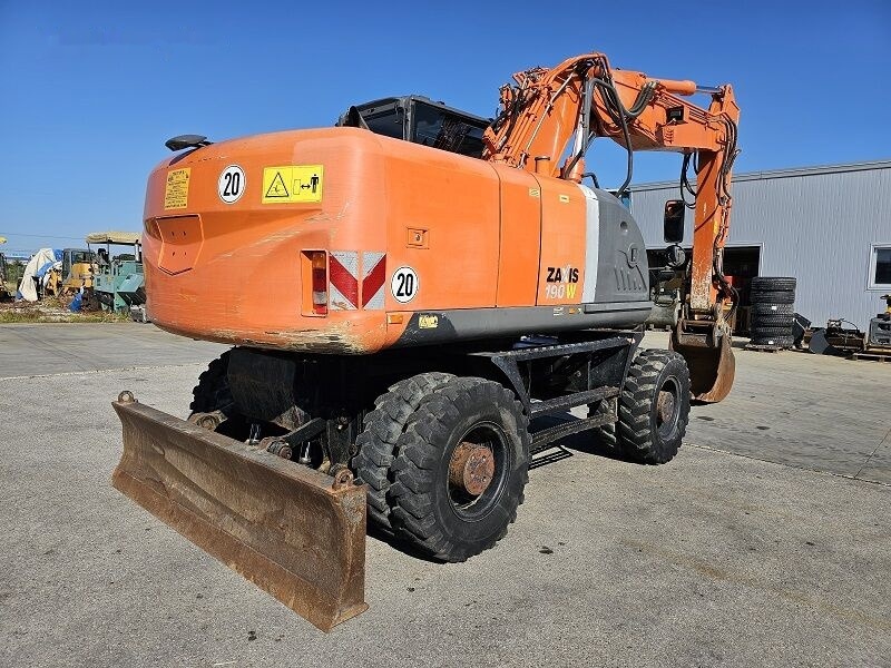 Hitachi ZX190W-3 - Pyöräalustainen kaivinkone: kuva Hitachi ZX190W-3 - Pyöräalustainen kaivinkone Hitachi ZX190W-3 - Pyöräalustainen kaivinkone: kuva Hitachi ZX190W-3 - Pyöräalustainen kaivinkone
