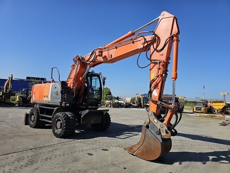 Hitachi ZX190W-3 - Pyöräalustainen kaivinkone: kuva Hitachi ZX190W-3 - Pyöräalustainen kaivinkone Hitachi ZX190W-3 - Pyöräalustainen kaivinkone: kuva Hitachi ZX190W-3 - Pyöräalustainen kaivinkone