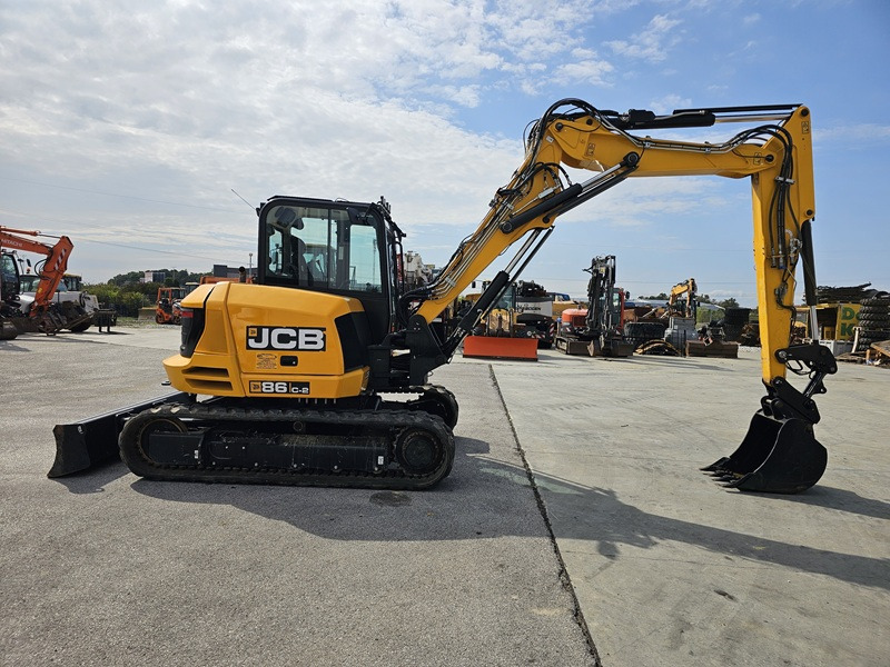 JCB 86C-2T - Telakaivukone: kuva JCB 86C-2T - Telakaivukone JCB 86C-2T - Telakaivukone: kuva JCB 86C-2T - Telakaivukone