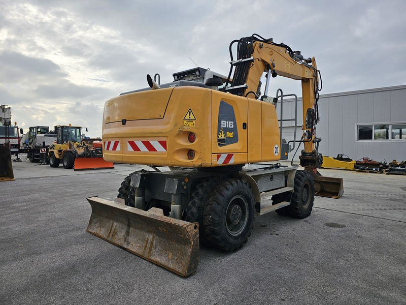 LIEBHERR A916 - Pyöräalustainen kaivinkone: kuva LIEBHERR A916 - Pyöräalustainen kaivinkone LIEBHERR A916 - Pyöräalustainen kaivinkone: kuva LIEBHERR A916 - Pyöräalustainen kaivinkone