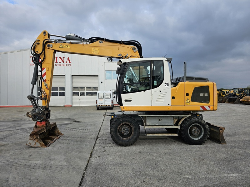 LIEBHERR A916 - Pyöräalustainen kaivinkone: kuva LIEBHERR A916 - Pyöräalustainen kaivinkone LIEBHERR A916 - Pyöräalustainen kaivinkone: kuva LIEBHERR A916 - Pyöräalustainen kaivinkone