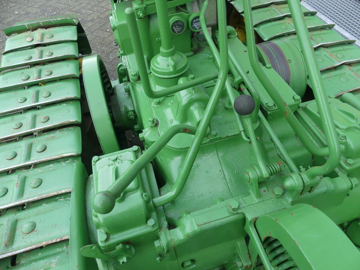 Telatraktori John-Deere BO Lindeman: kuva Telatraktori John-Deere BO Lindeman