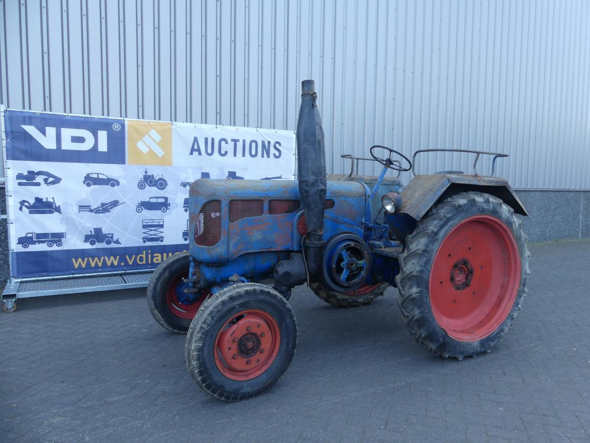 Lanz-Bulldog D2416 - Traktori: kuva Lanz-Bulldog D2416 - Traktori Lanz-Bulldog D2416 - Traktori: kuva Lanz-Bulldog D2416 - Traktori