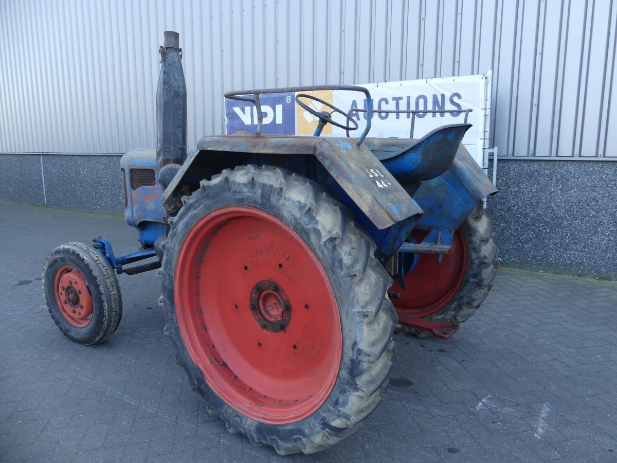 Lanz-Bulldog D2416 - Traktori: kuva Lanz-Bulldog D2416 - Traktori Lanz-Bulldog D2416 - Traktori: kuva Lanz-Bulldog D2416 - Traktori