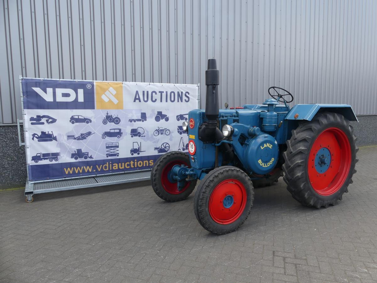 Lanz-Bulldog D2806 - Traktori: kuva Lanz-Bulldog D2806 - Traktori Lanz-Bulldog D2806 - Traktori: kuva Lanz-Bulldog D2806 - Traktori
