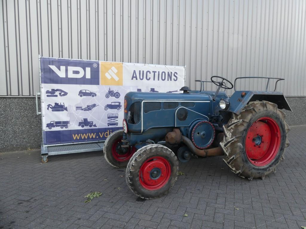 Lanz Bulldog D2816 - Traktori: kuva Lanz Bulldog D2816 - Traktori Lanz Bulldog D2816 - Traktori: kuva Lanz Bulldog D2816 - Traktori