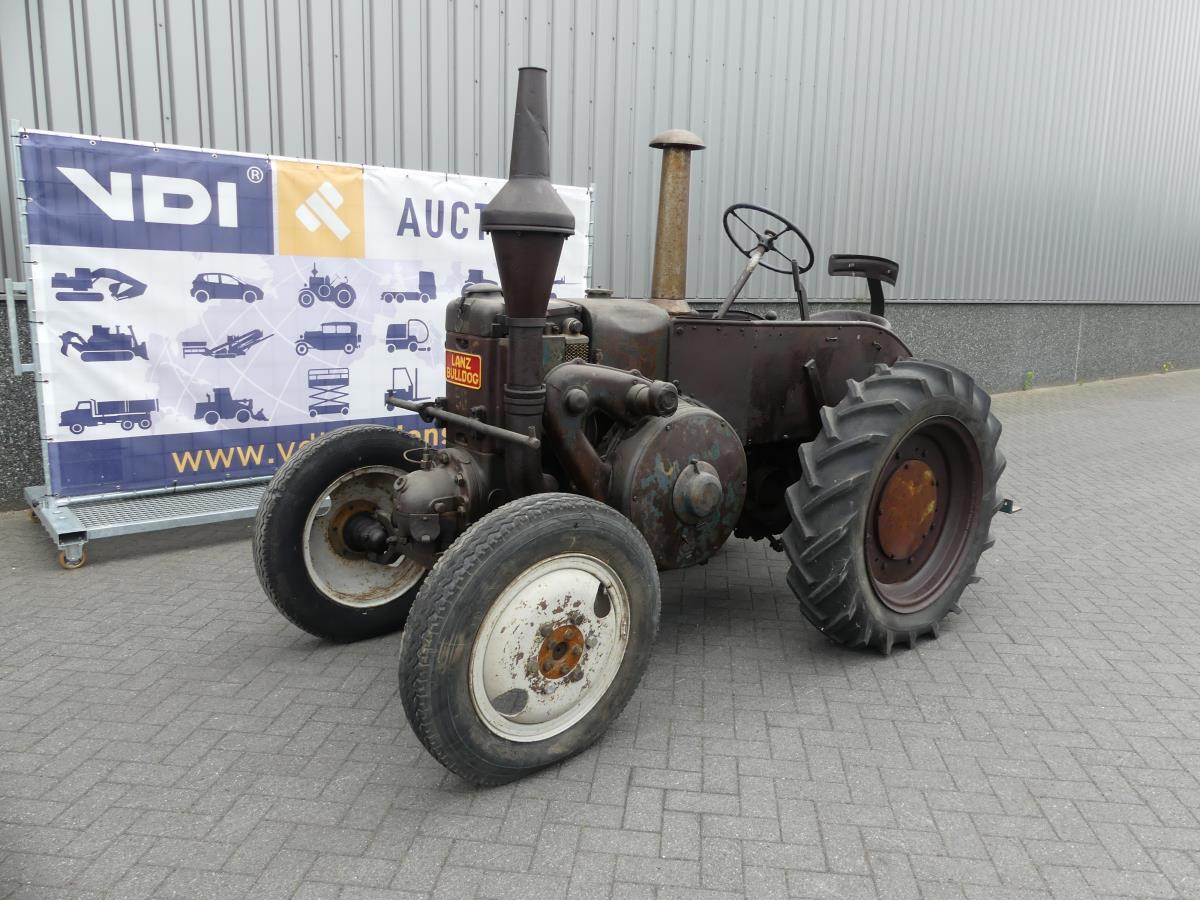 Lanz-Bulldog D3506 - Traktori: kuva Lanz-Bulldog D3506 - Traktori Lanz-Bulldog D3506 - Traktori: kuva Lanz-Bulldog D3506 - Traktori