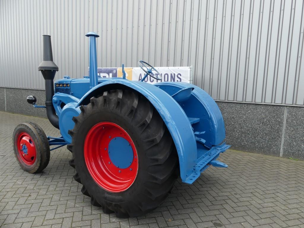 Lanz Bulldog D9515 - Traktori: kuva Lanz Bulldog D9515 - Traktori Lanz Bulldog D9515 - Traktori: kuva Lanz Bulldog D9515 - Traktori