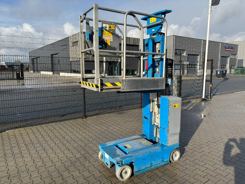 Genie GR 15 - Kuukulkija: kuva Genie GR 15 - Kuukulkija Genie GR 15 - Kuukulkija: kuva Genie GR 15 - Kuukulkija