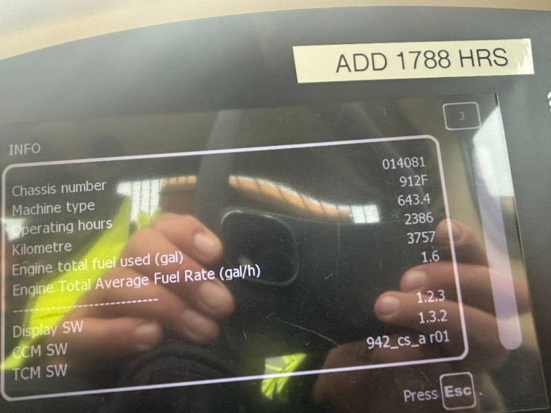 Hydrema 912 HM - Nivelkippiauto: kuva Hydrema 912 HM - Nivelkippiauto Hydrema 912 HM - Nivelkippiauto: kuva Hydrema 912 HM - Nivelkippiauto