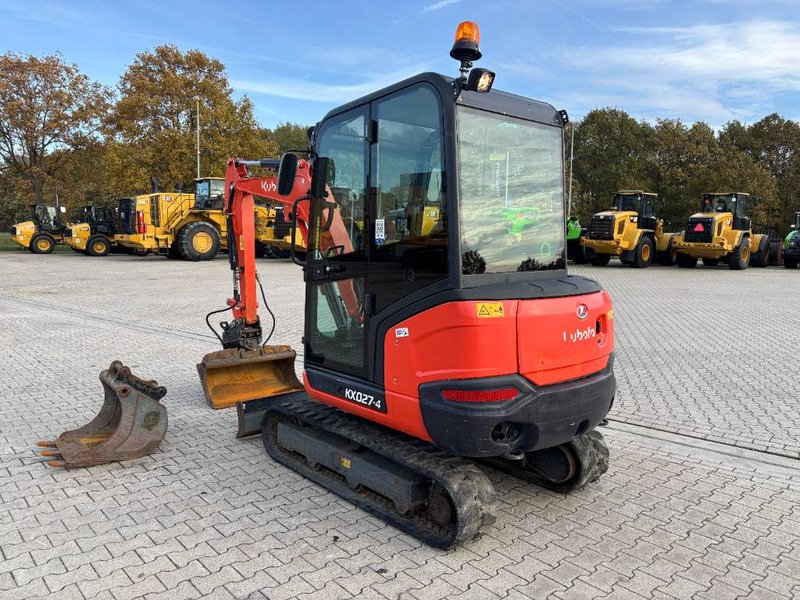Kubota KX 027-4 - Minikuormaaja: kuva Kubota KX 027-4 - Minikuormaaja Kubota KX 027-4 - Minikuormaaja: kuva Kubota KX 027-4 - Minikuormaaja
