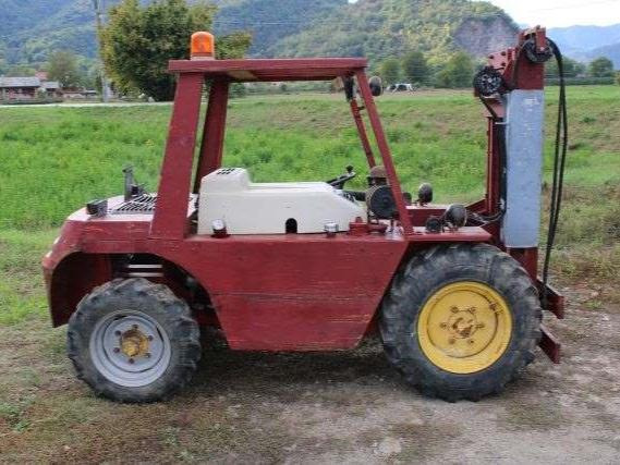 Manitou MC20P - Maastotrukki: kuva Manitou MC20P - Maastotrukki Manitou MC20P - Maastotrukki: kuva Manitou MC20P - Maastotrukki